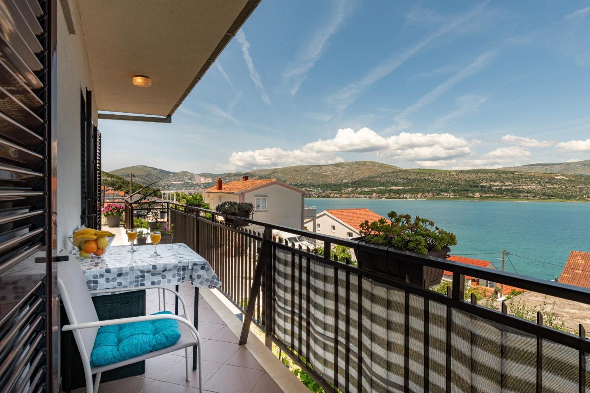 Apartments Bellezza Trogir Exterior foto